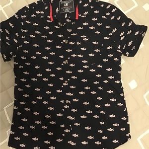 Cactus button down shirt in excellent condition size small. Beautiful shirt!😍